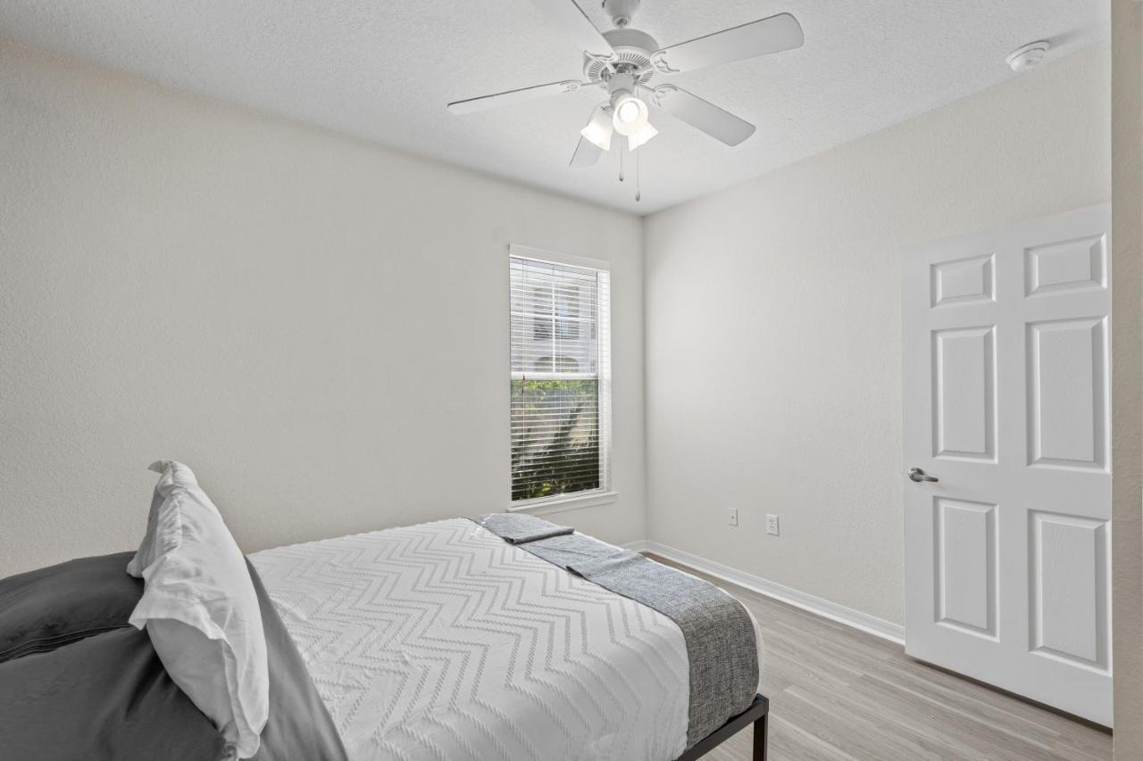 Renu At Jacksonville Exterior photo